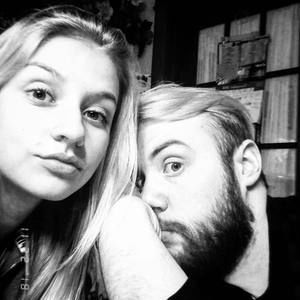 Meet your Posher, Zachary